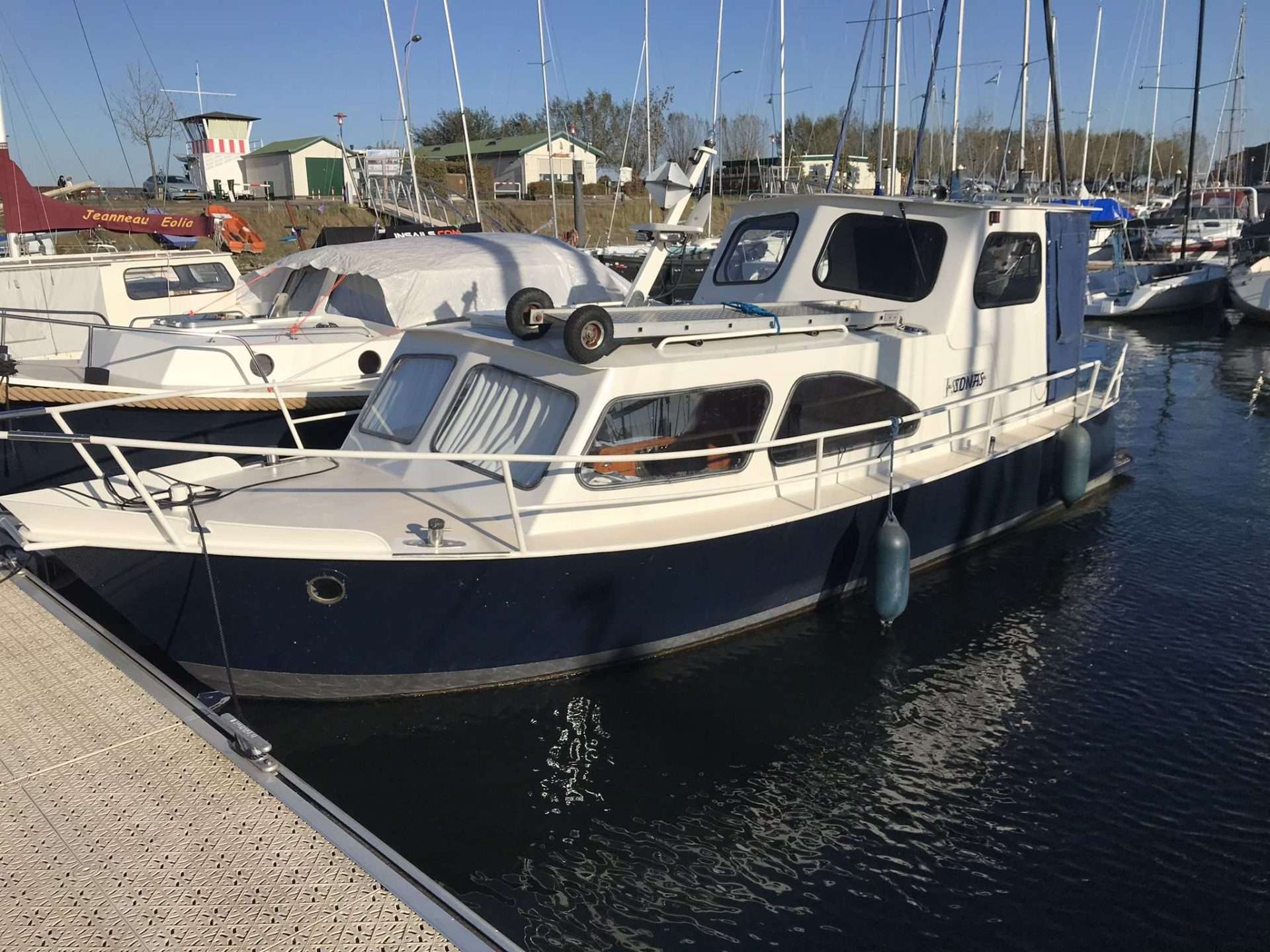 Ten Broeke 800 kajuitboot