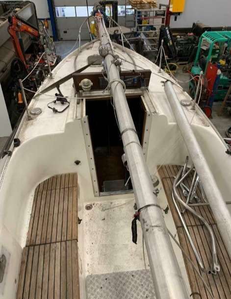 Flying Tramp 680 kajuitzeilboot