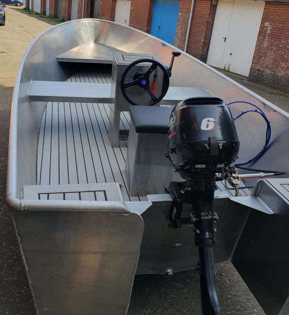 Aluminium sloep 485