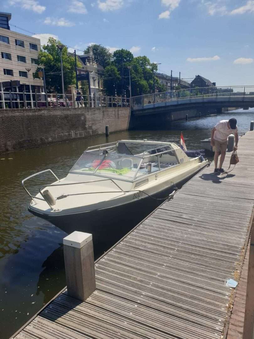 Mooie Kajuitboot OCKELBO