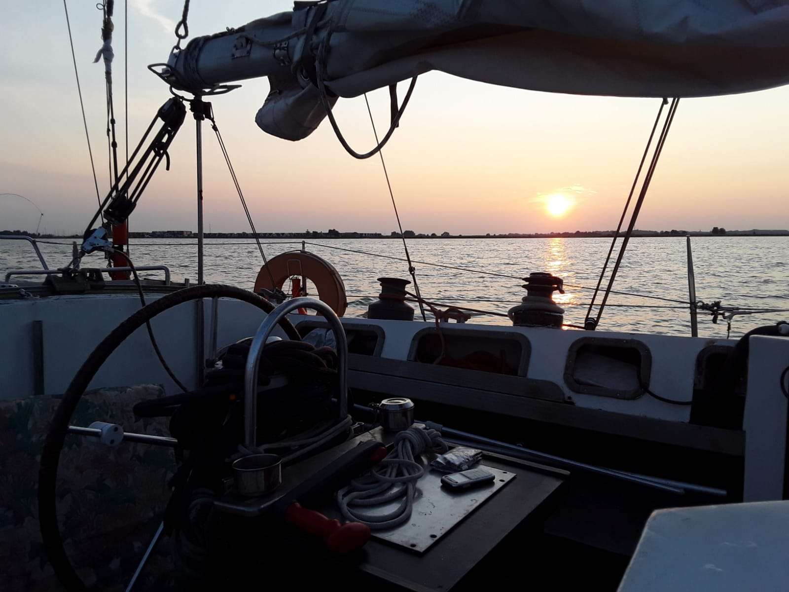 ruildeal kleiner schip of bieden; woon-zeilschip 13m; 2master