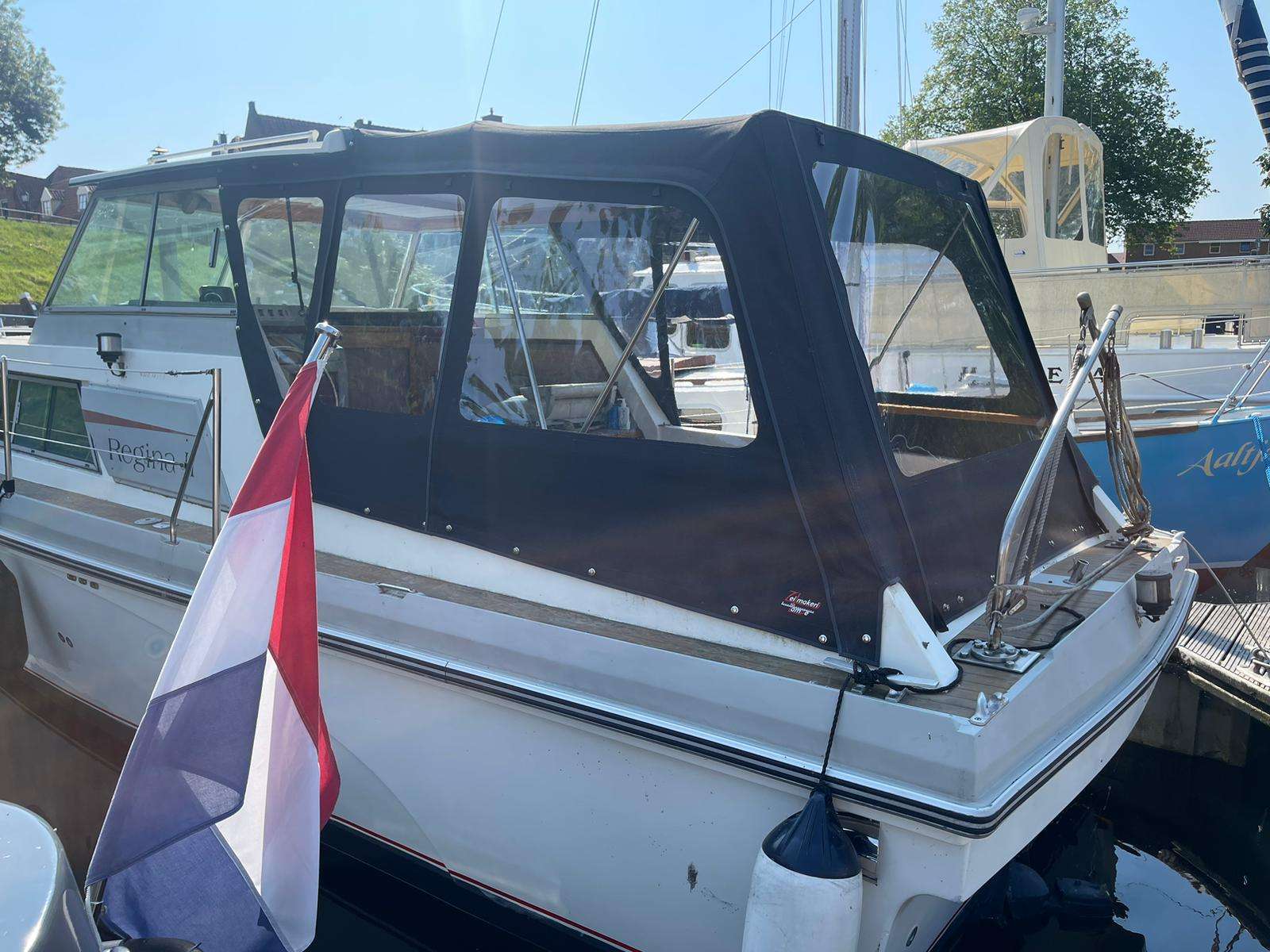 Princess 32 met boegschroef