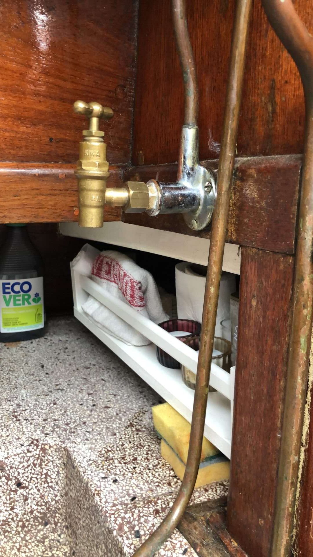 Kajuitzeilboot gerestaureerd teakhout