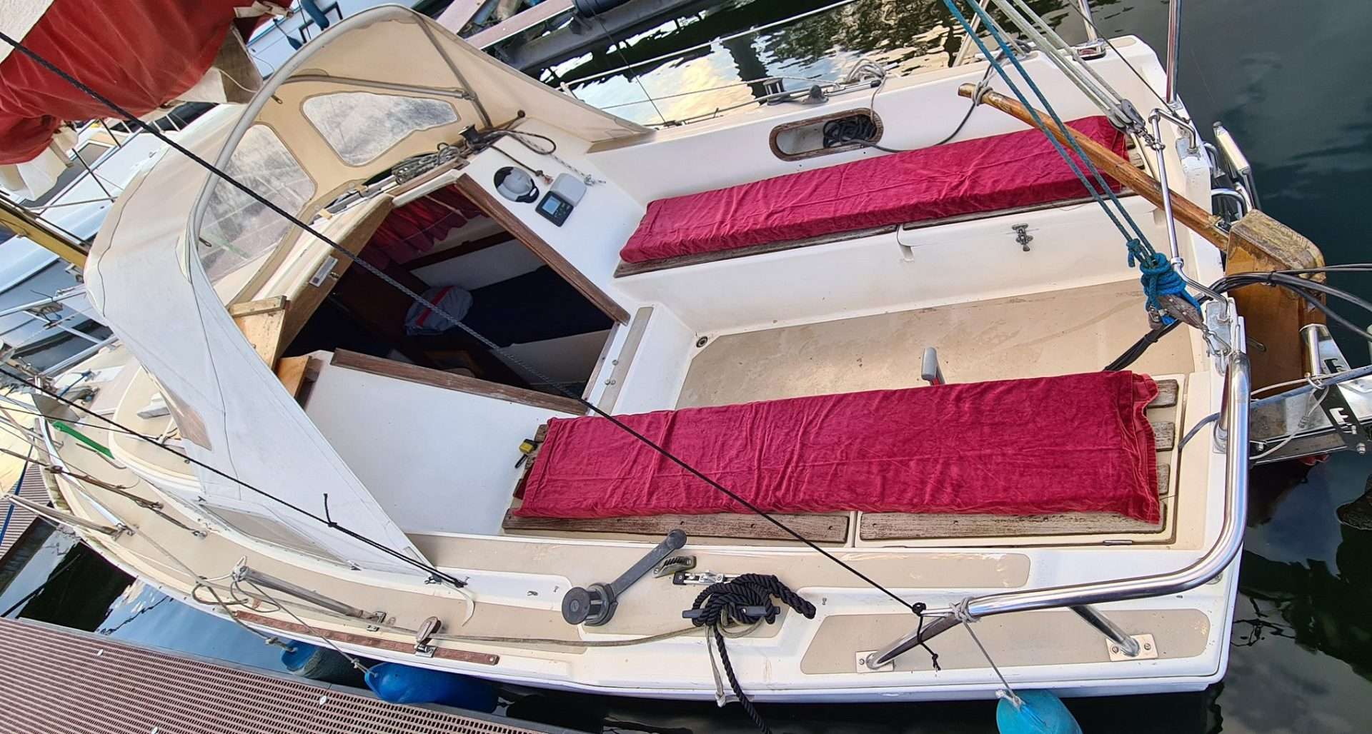 VERKOCHT – Jaguar 22 kajuitzeilboot