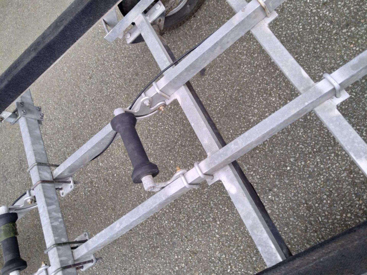 (Rubber) ( platbodem) (console boot) trailer