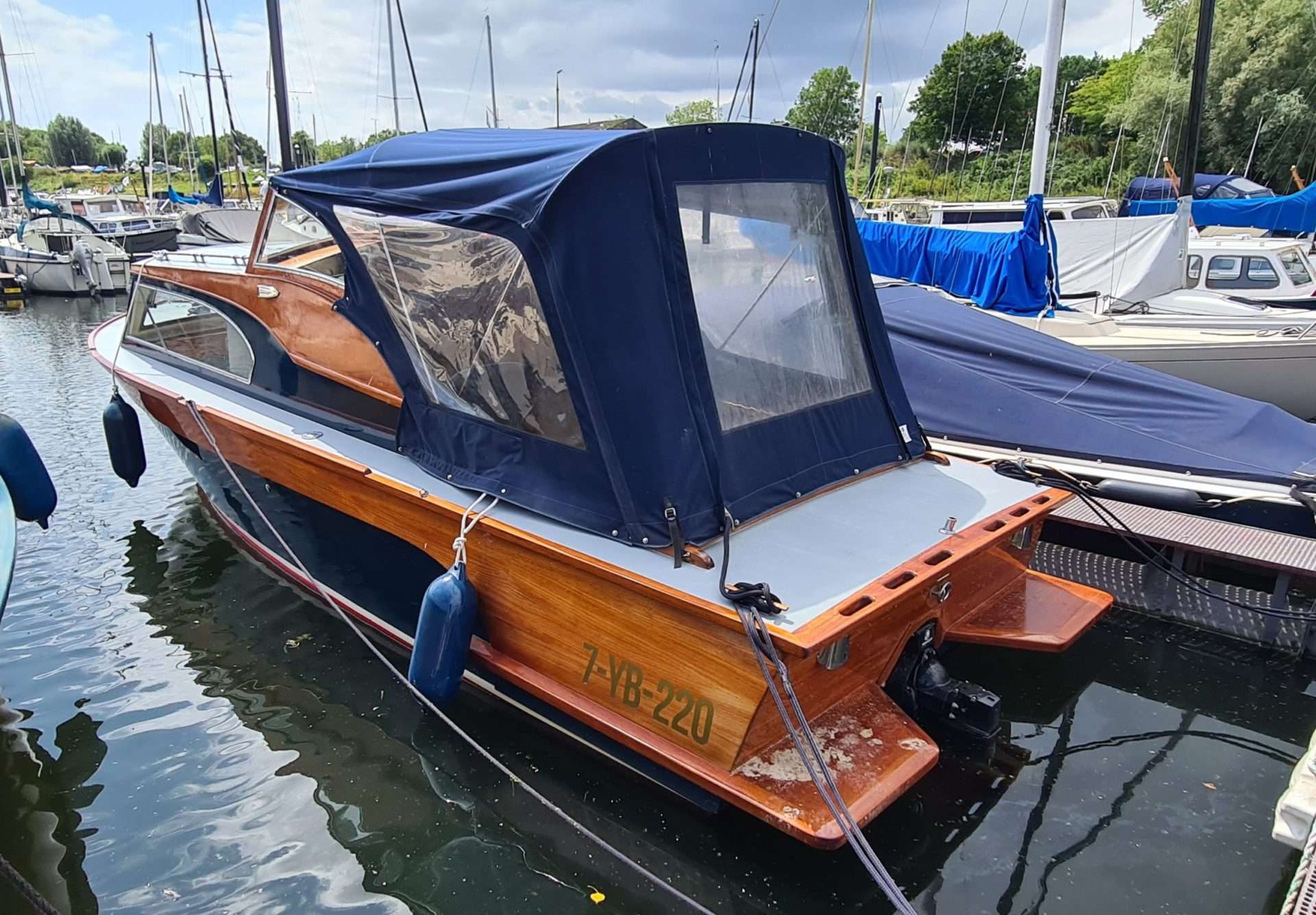 Wolfrat Sport Craft 750 classic motorboot