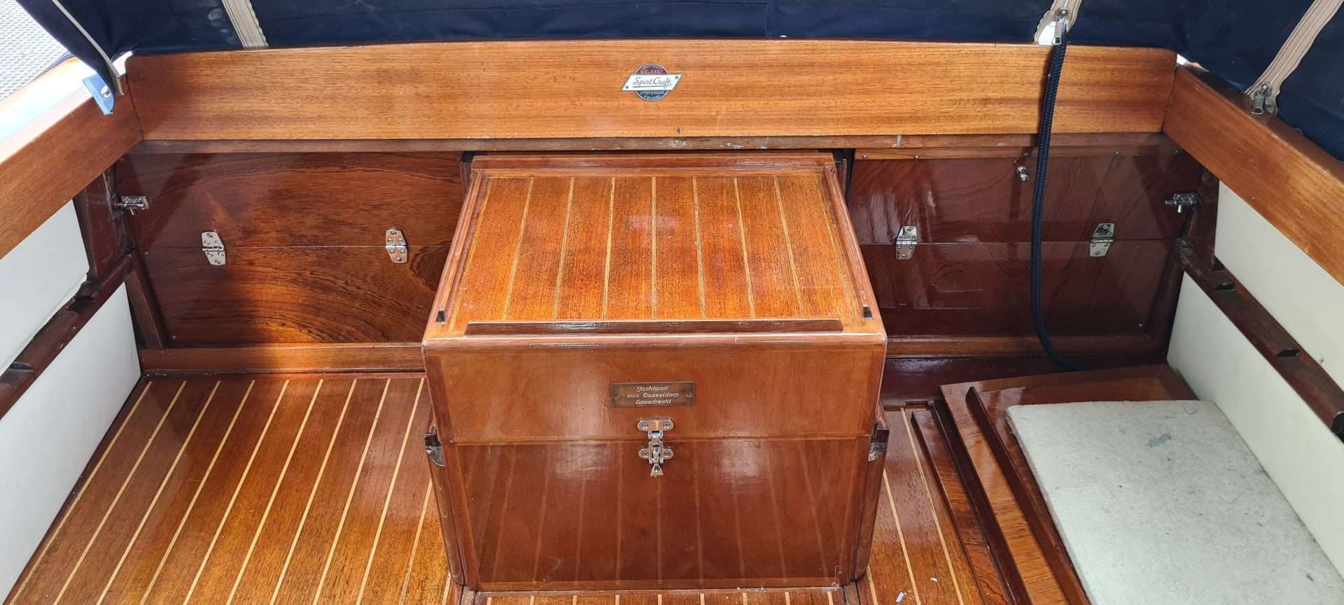 Wolfrat Sport Craft 750 classic motorboot