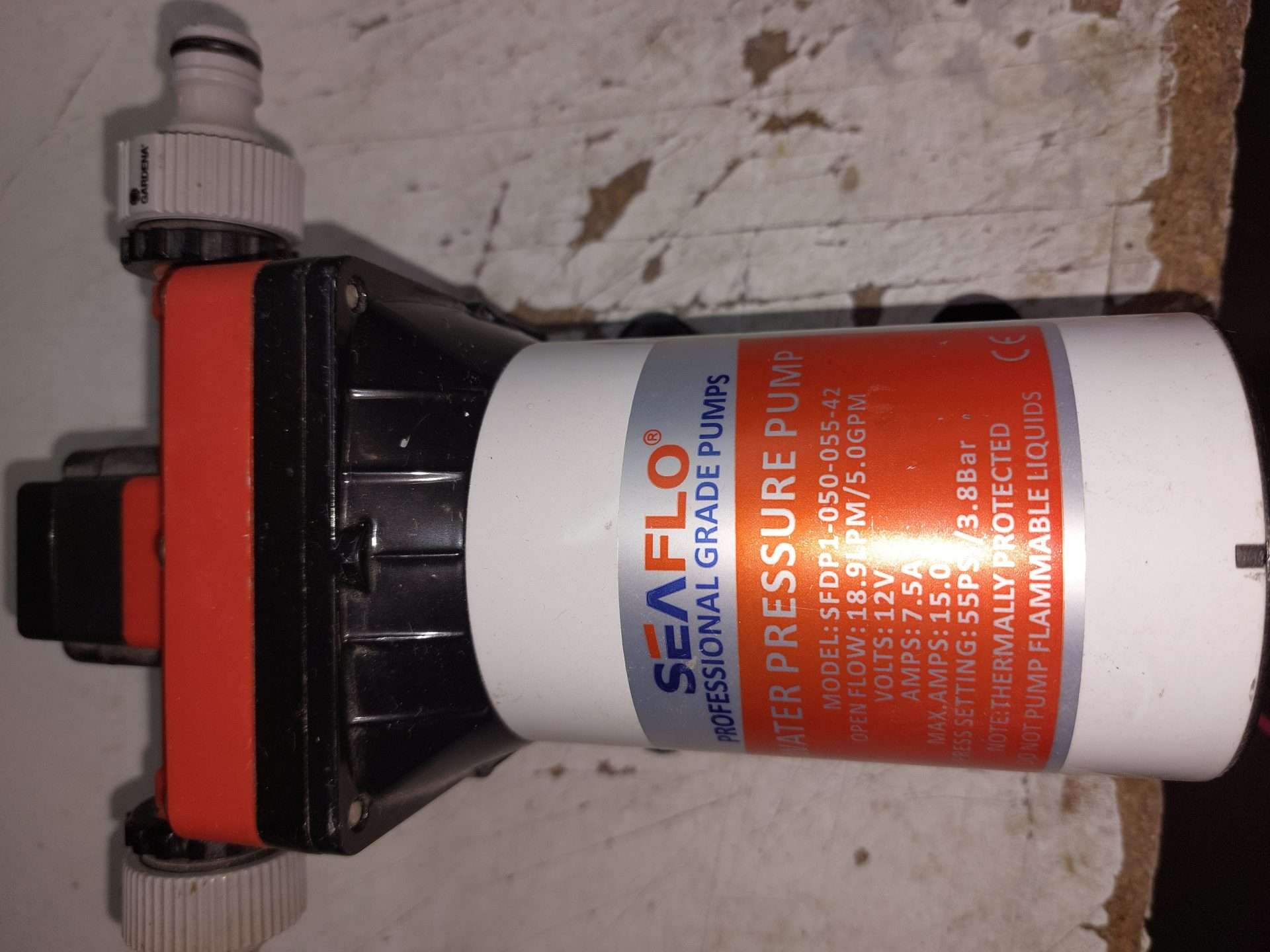 Seaflo Membraampomp NIEUW