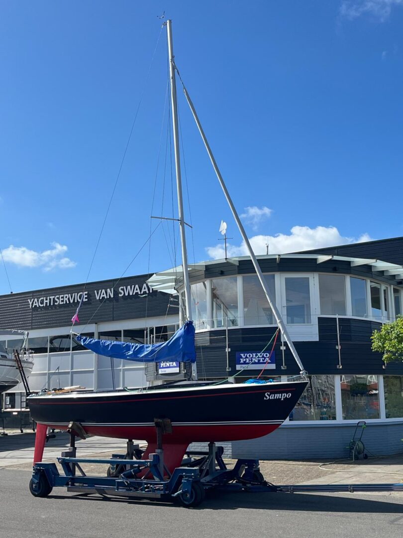 Open kielboot Carinco 606, daysailer, ontwerp Dick Koopmans