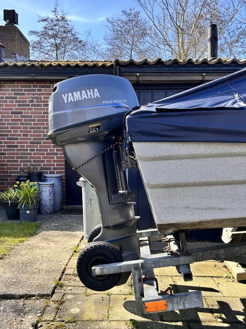 Pionier maxi, onverwoestbare kunststof boot inclusief trailer