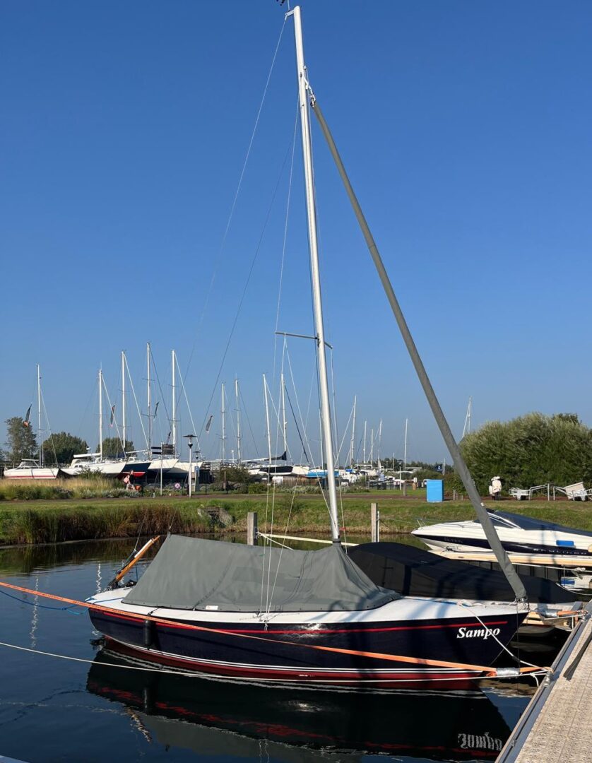 Open kielboot Carinco 606, daysailer, ontwerp Dick Koopmans