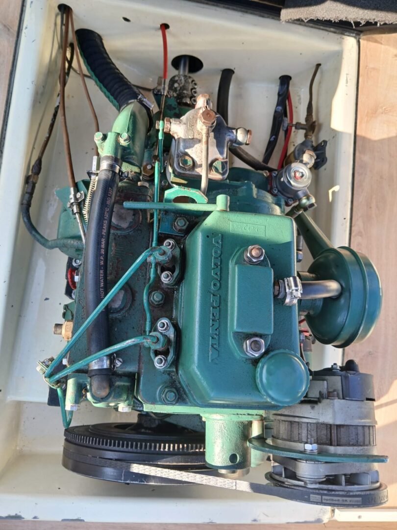 Adec 530 sloep in nette staat